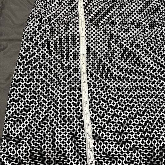 S.C.& Co. XXL skort black and white great condition - Picture 9 of 9